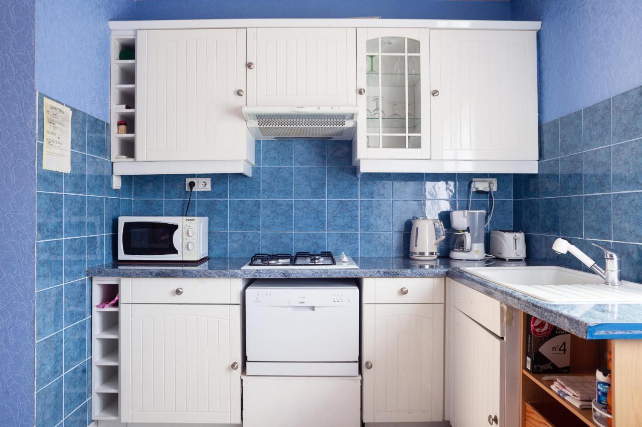 Appartement Avec Piscine Et Cuisine Roquefort-la-Bedoule Luaran gambar