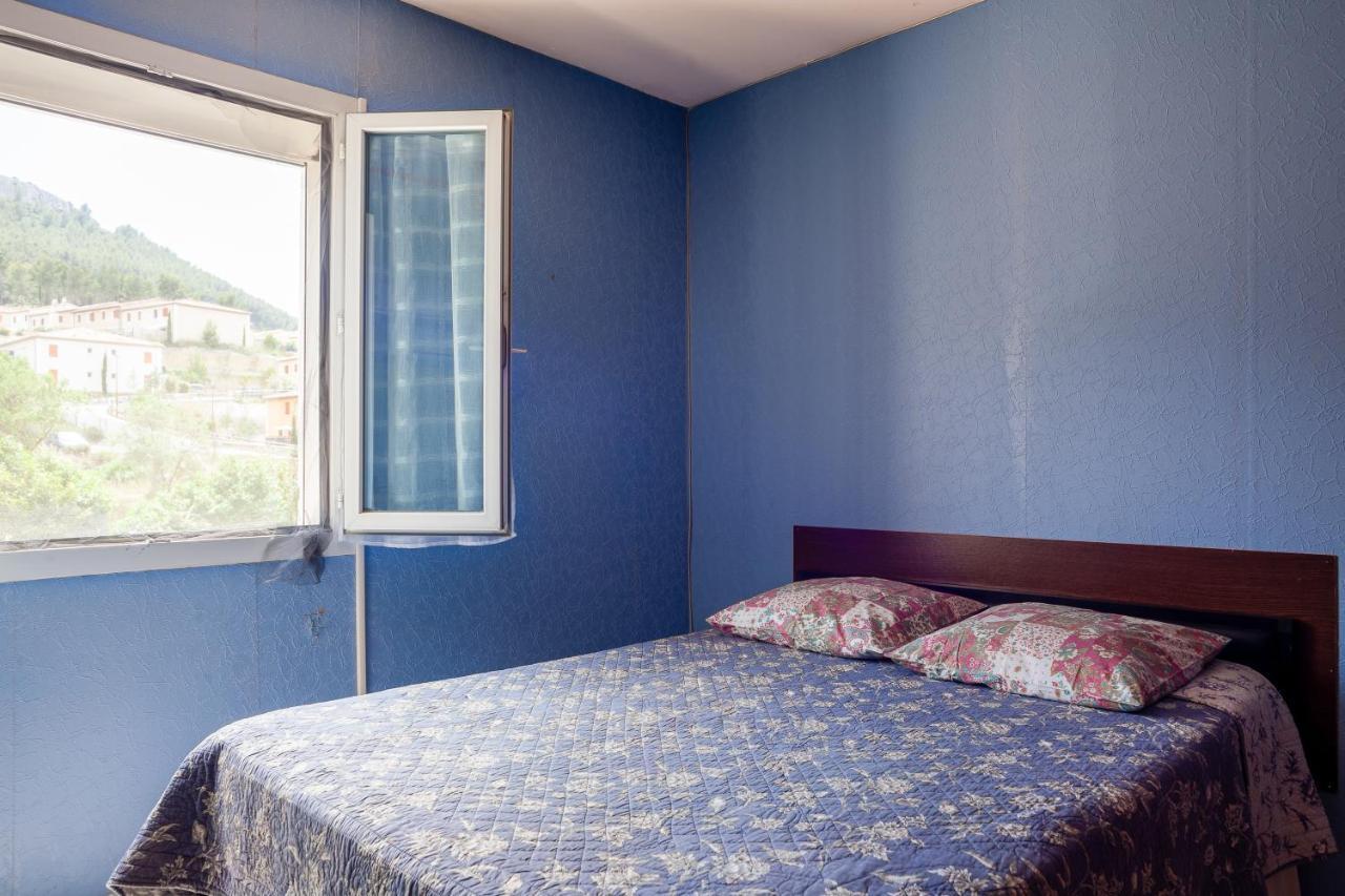 Appartement Avec Piscine Et Cuisine Roquefort-la-Bedoule Luaran gambar